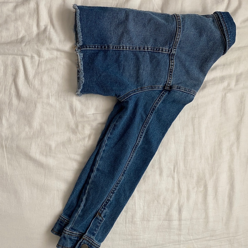 Jean jacket - Picture 2 of 2